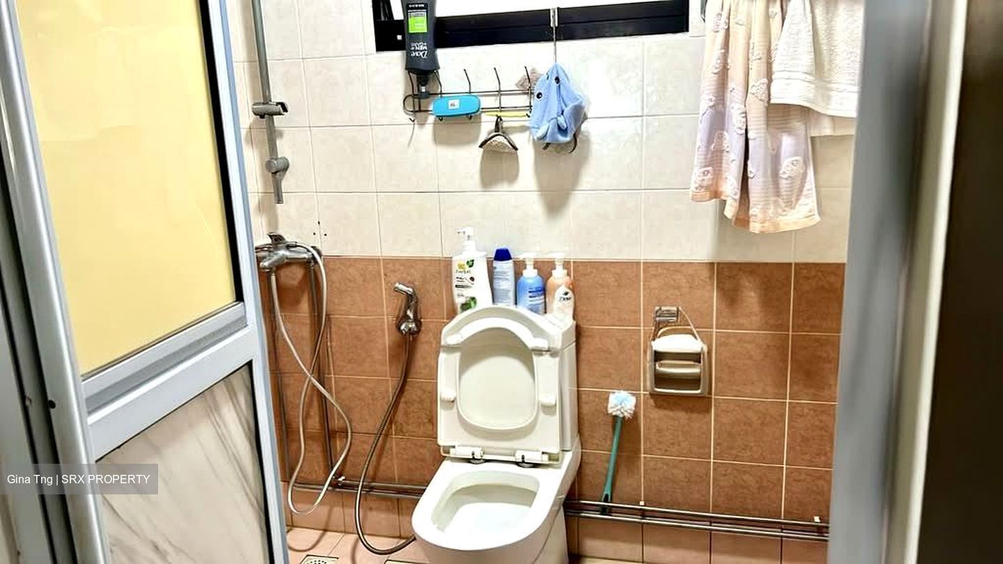 Blk 683A Jurong West Central 1 (Jurong West), HDB Executive #579160301